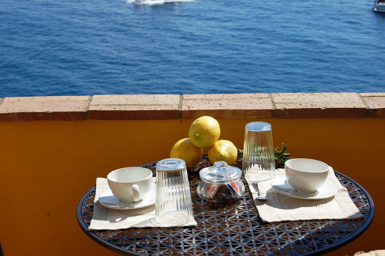 La Terrazza Sul Mare Bed & Breakfast Capri Exterior photo